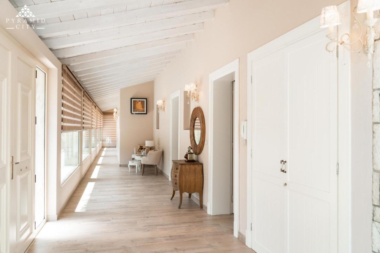 Luxury Villa Aphrodite Ájosz Szpirídonasz Kültér fotó