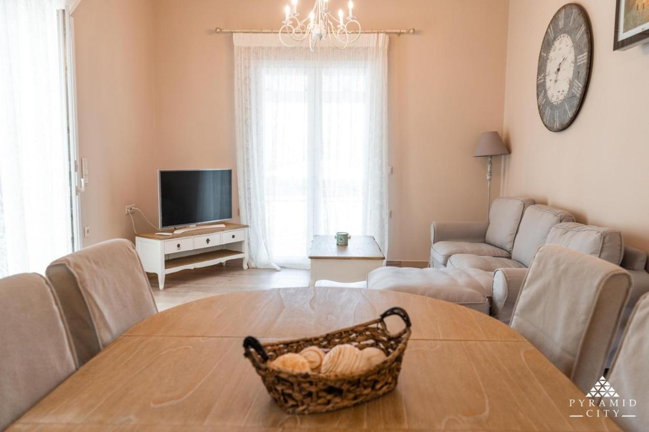Luxury Villa Aphrodite Ájosz Szpirídonasz Kültér fotó